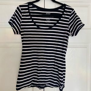 Black and white striped tee